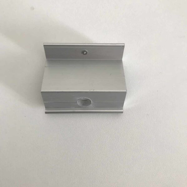 Clema de capat cu stift impamantare pentru fixare panou solar, Silver