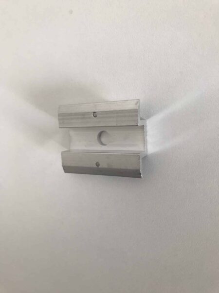 Clema de mijloc cu stift impamantare pentru fixare panou solar, Silver